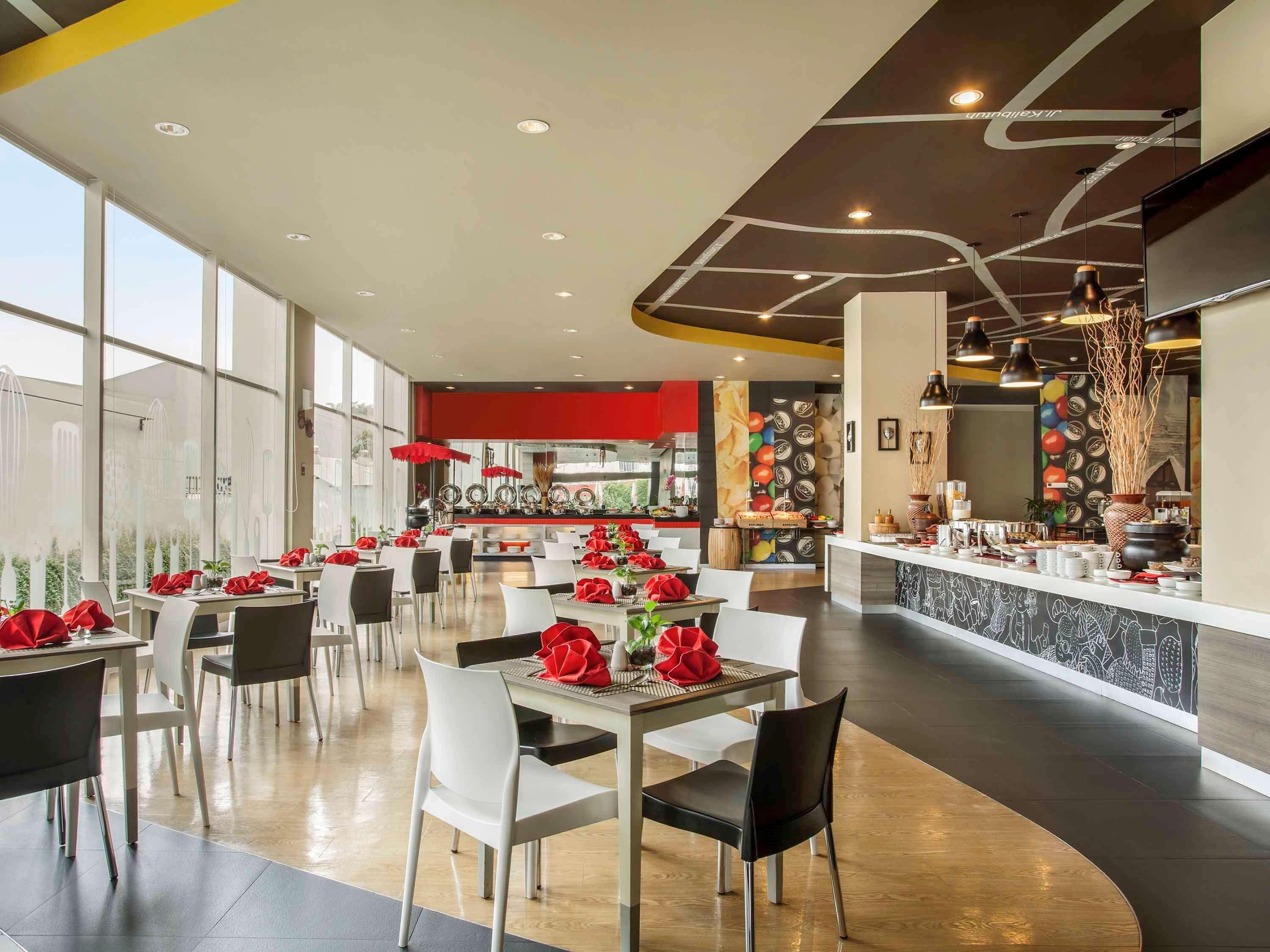 Ibis Surabaya City Center Eksteriør bilde