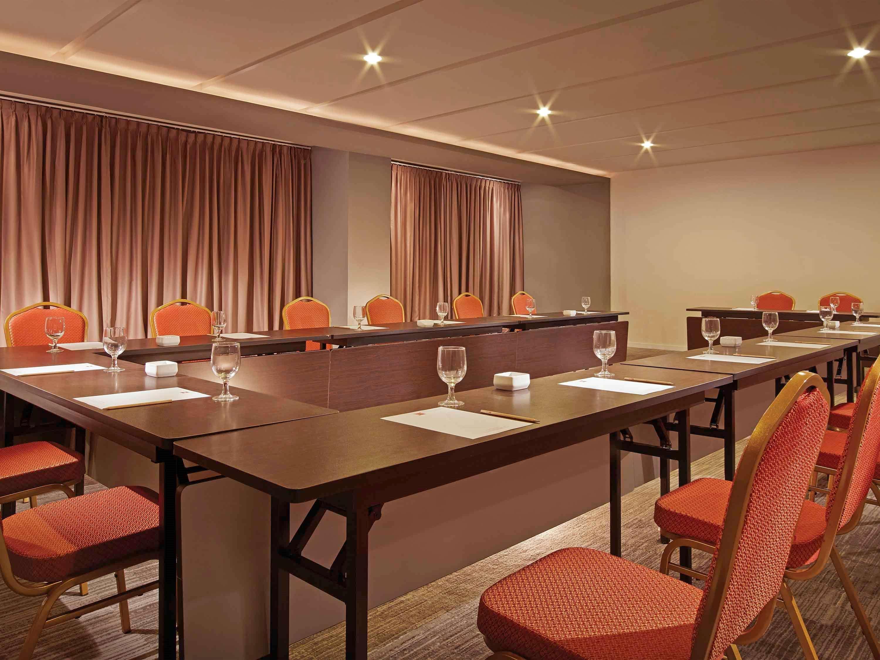 Ibis Surabaya City Center Eksteriør bilde