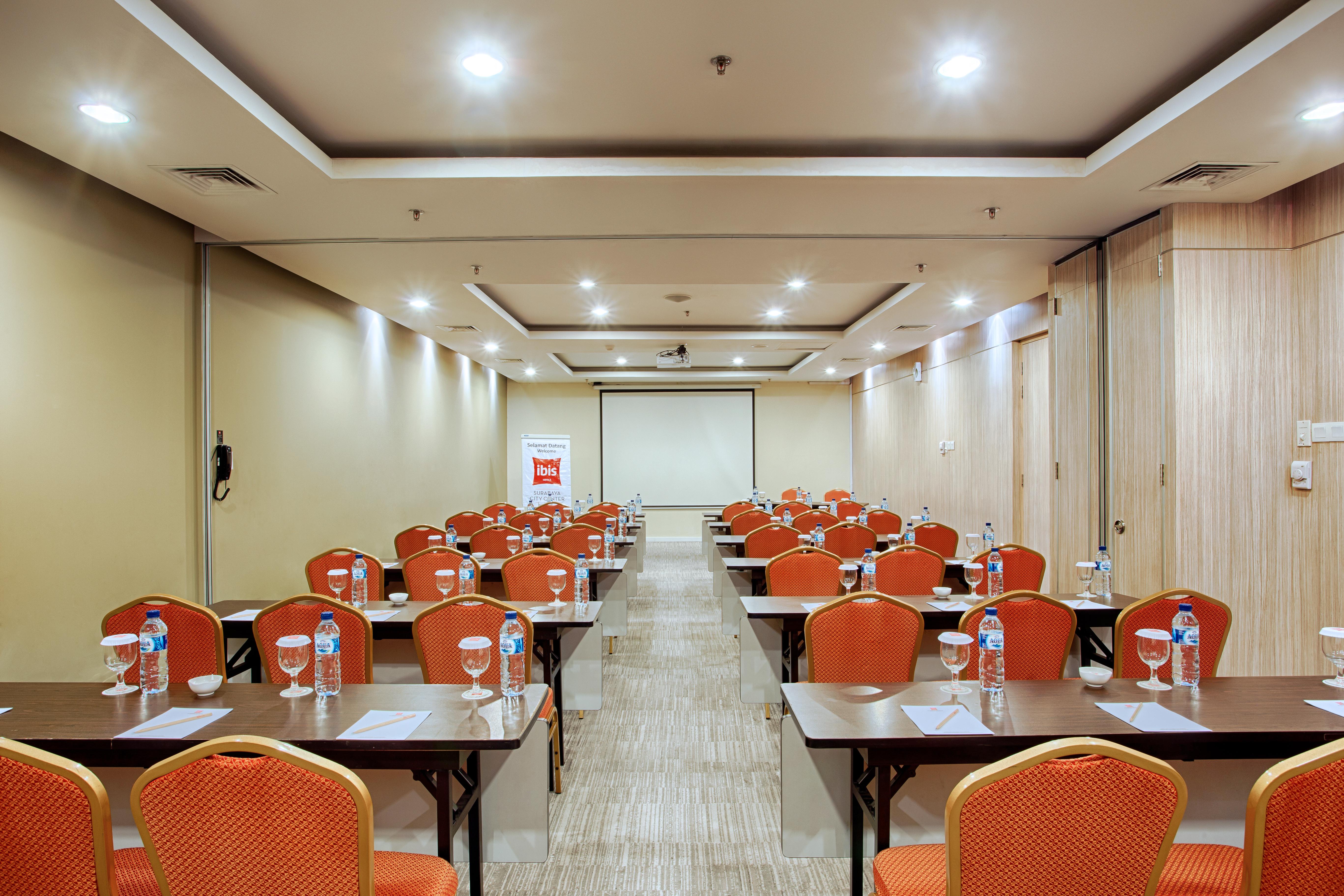 Ibis Surabaya City Center Eksteriør bilde