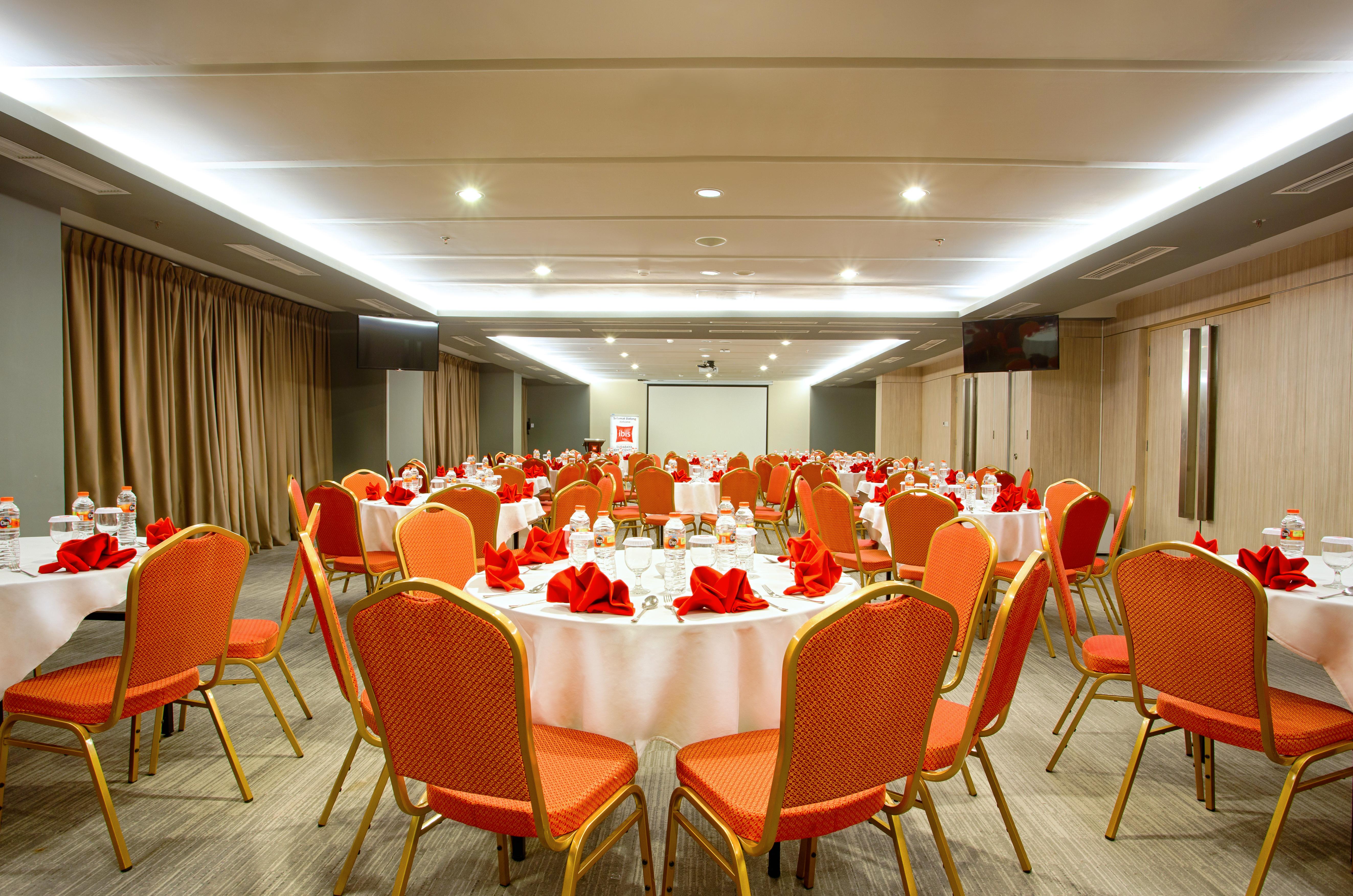 Ibis Surabaya City Center Eksteriør bilde